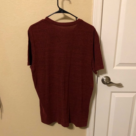 Hurley tee - Picture 2 of 3